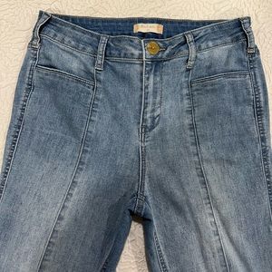 Women’s Altar’d State Light Wash ultra soft, stretch jeans Size 27